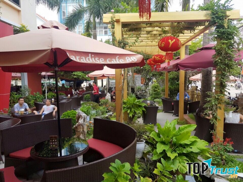 Paradise Cafe 88 cơ sở 1 tại số 9 đường Trần Quốc Toản, thành phố Bắc Giang là địa điểm lí tưởng cho các khách hàng ưa chuộng không gian lịch lãm, tĩnh tại