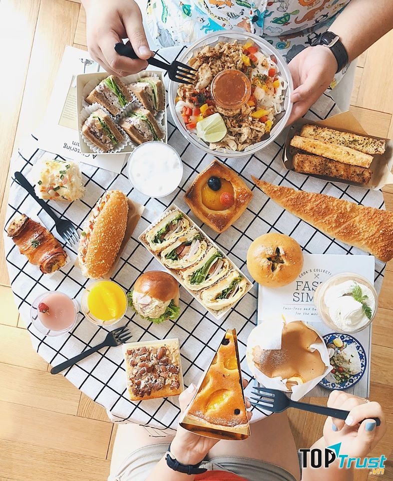 Danh ách các loại bánh Paris Baguette rất phong phú