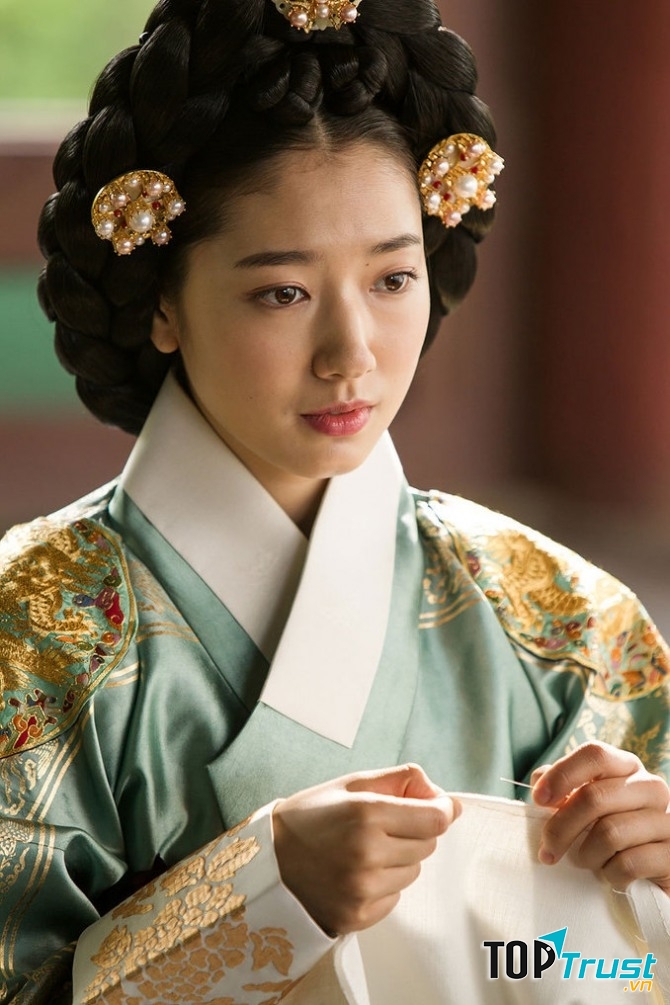 Park Shin Hye