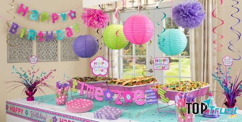 Một mẫu trang trí sinh nhật mà Party Shop đã thực hiện
