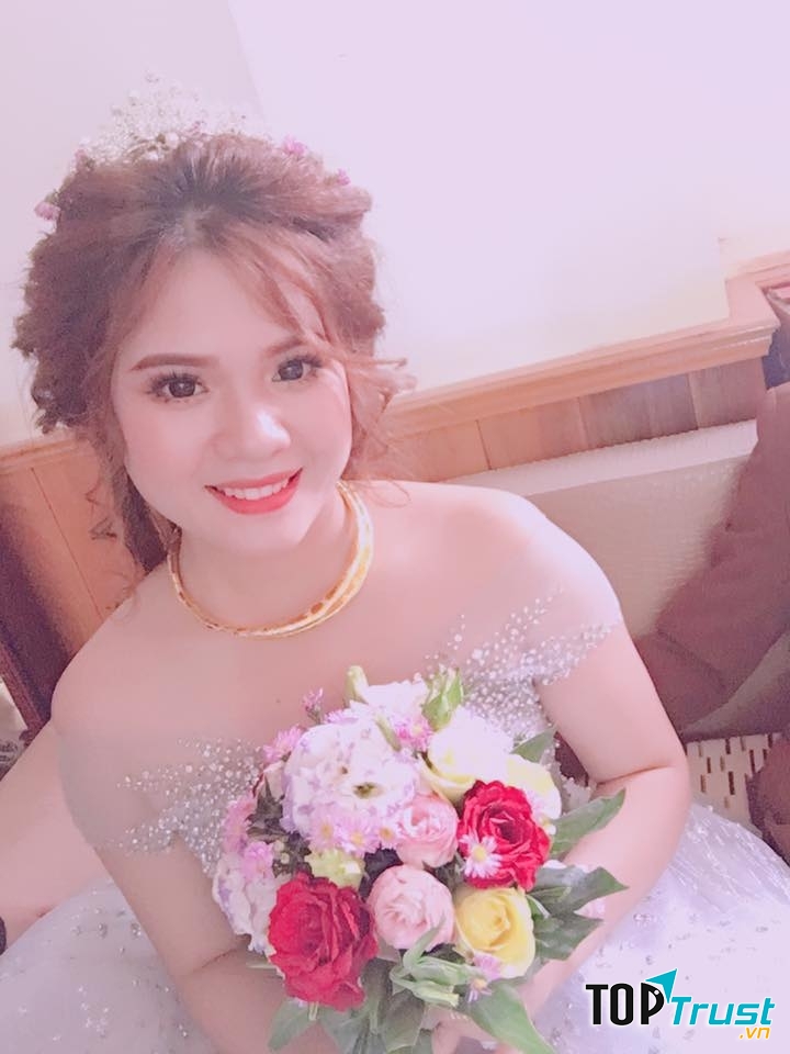 Pé Ốc (Pé Ốc Bridal)