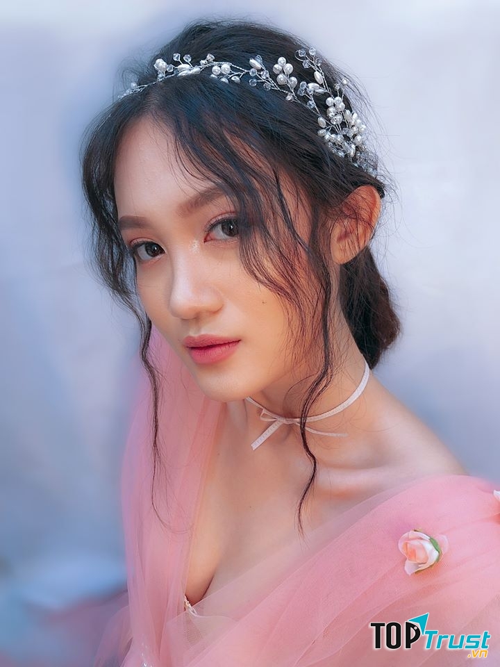 Peacock Makeup Salon