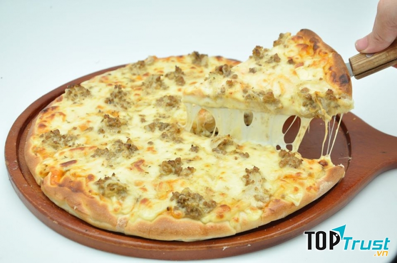 Mỗi một chiếc pizza ở đây đều gói trọn trong đó cả tâm ý của những người phục vụ trong nhà hàng.
