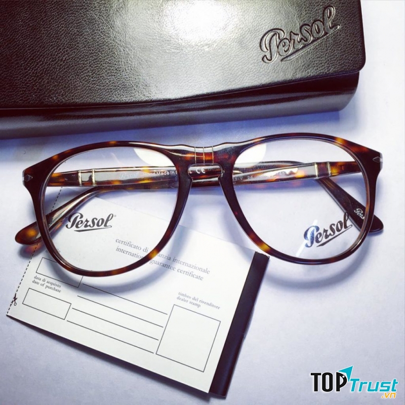 Kính mắt Persol
