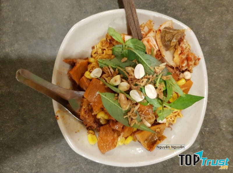 Quán Phá Lấu Ba Khum