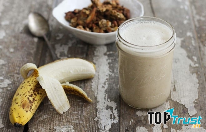 Có thể ăn thêm chuối và uống sữa với lượng phù hợp trong quá trình tập.