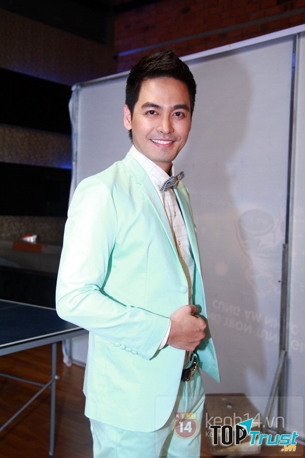 MC Phan Anh