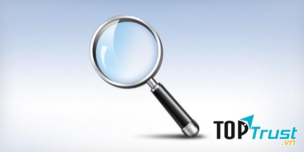 Phân biệt tiền bằng kính lúp