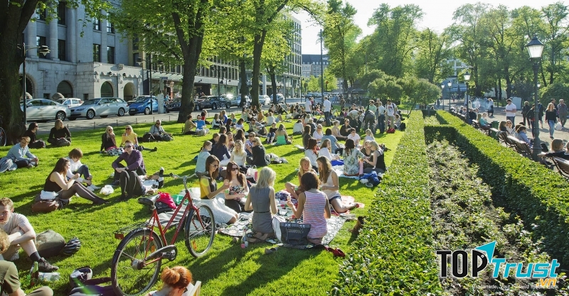 Hoạt động ngoài trời của một trường học tại Phần Lan