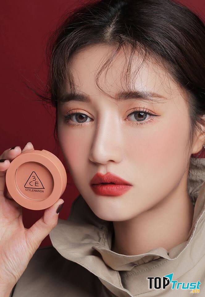 Phấn má hồng 3CE Stylenanda Mood Recipe Face Blush #RoseBeige