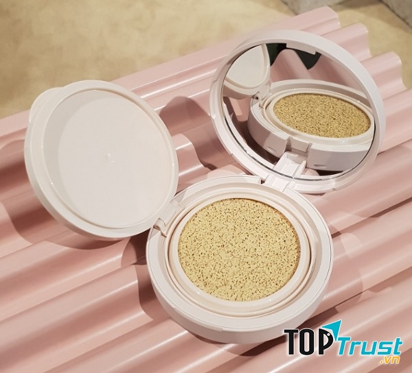 Phấn Nước Dưỡng Ẩm Lâu Trôi Huxley Secret of Sahara Cover Cushion SPF23 PA++
