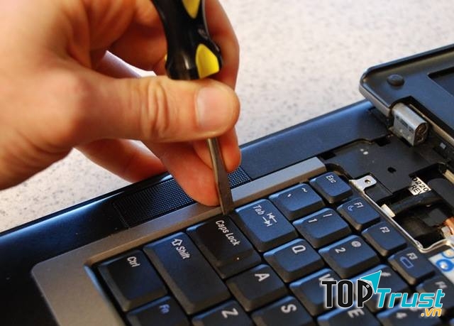 Trung tâm dịch vụ Phan Tài Laptop