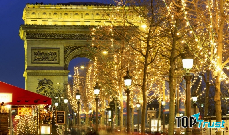 Học tập và sinh sống tại một môi trường dễ chịu như Pháp là một điều hết sức lí tưởng.