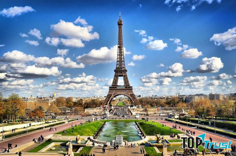 Pháp là quốc gia thu hút nhiều khách du lịch nhất thế giới