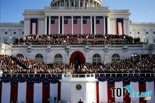 Bài diễn văn của tân tổng thống rất quan trọng