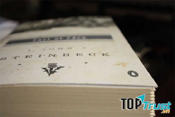 Phía Đông vườn Địa Đàng – John Steinbeck