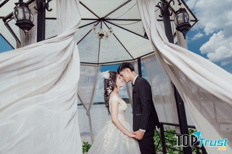 Phim Trường Mon Ami