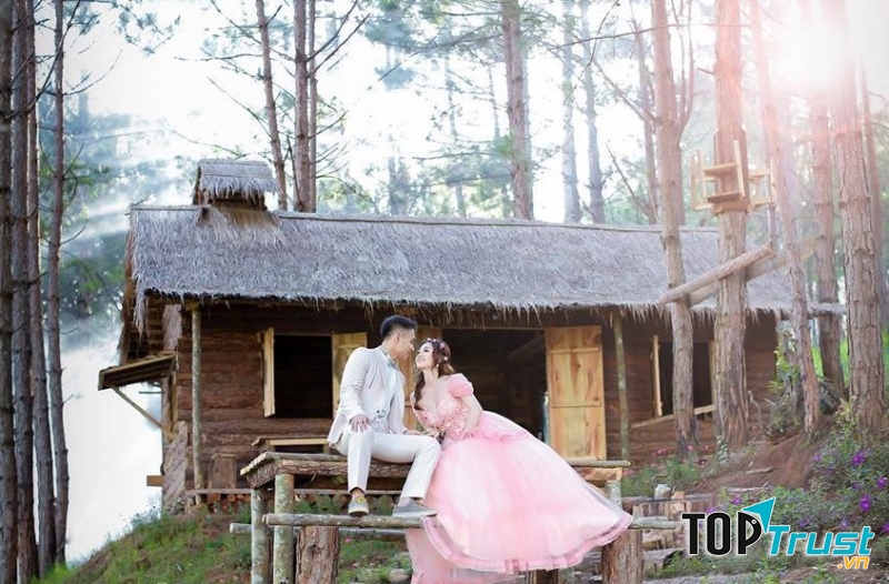 Chụp hình cưới Đà Lạt tại Secret Garden