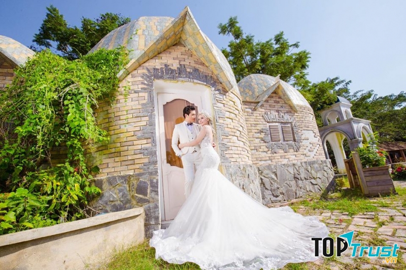 Phim Trường Việt Phượng Sentosa [