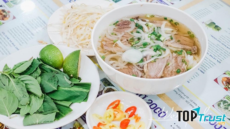 Phở 2000