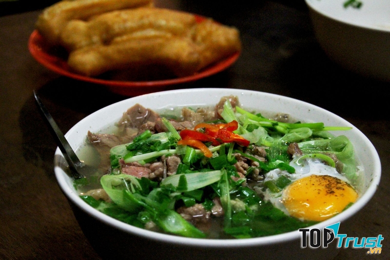 Bát phở thơm ngon, nóng hổi là điều các thực khách khó có thể từ chối.