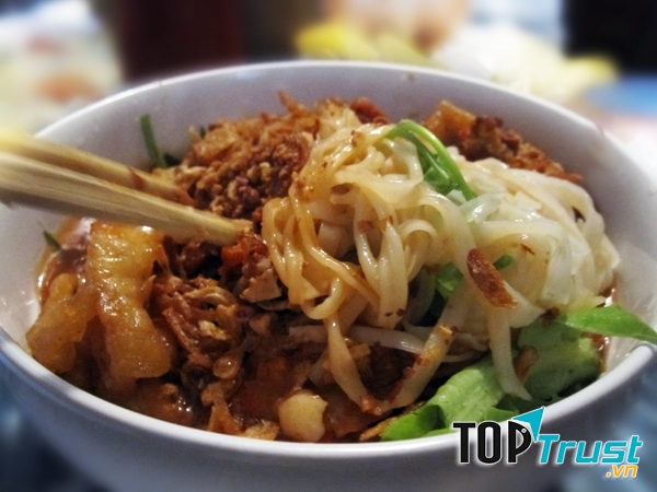 Phở chua