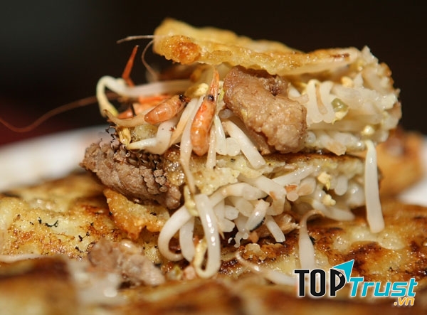 Bánh xèo Đội Cấn