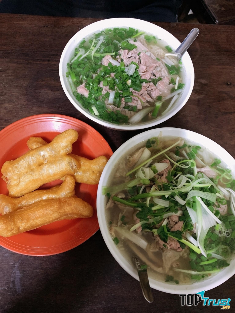 Nhắc tới phở bò ngon, người Hà Nội không thể bỏ qua thương hiệu Bát Đàn