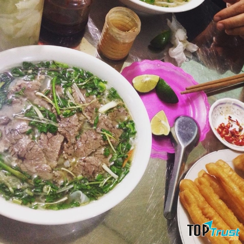 Phở gia truyền – 49 Bát Đàn