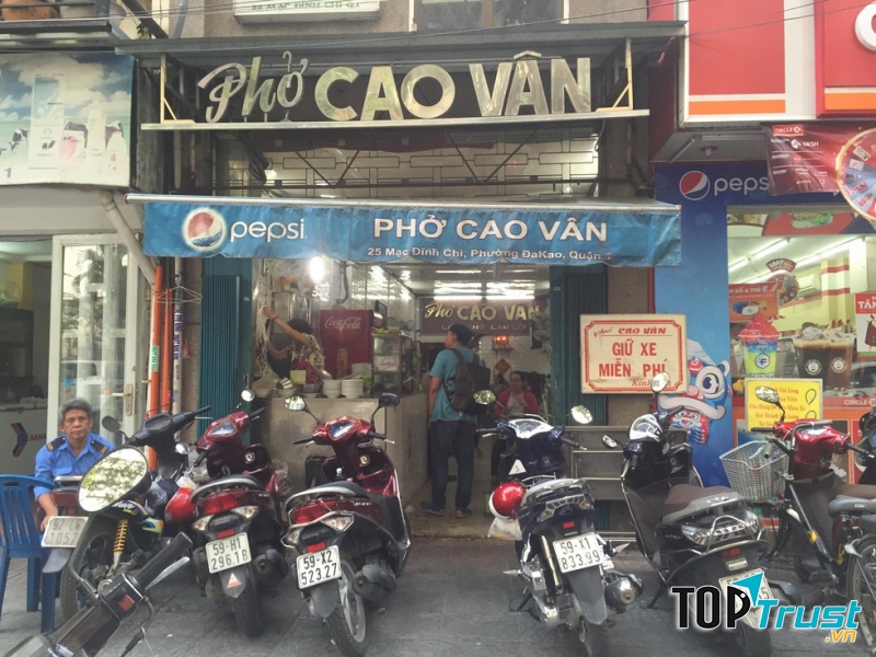 Quán phở Cao Vân