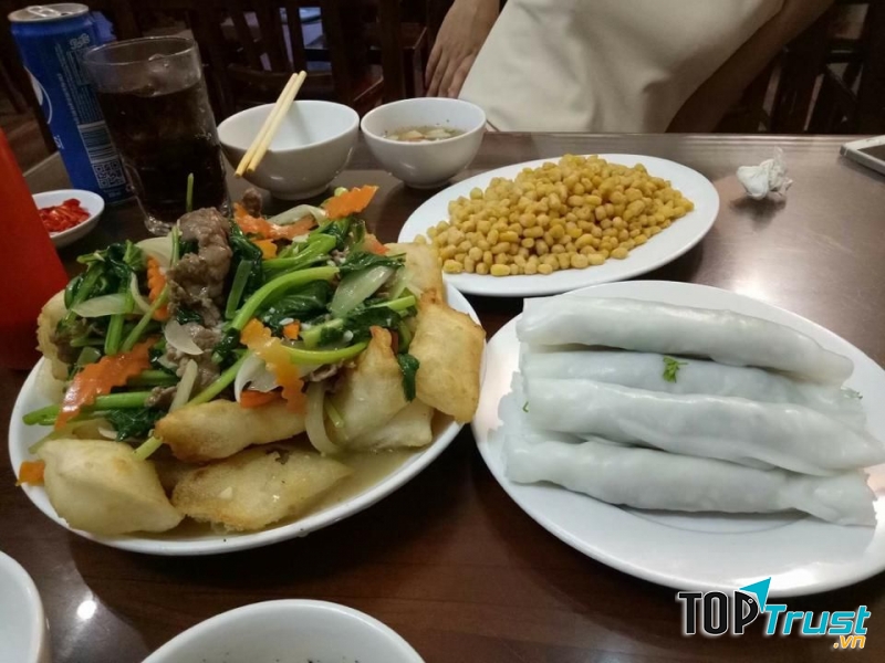 Phở cuốn 31 Ngũ Xã