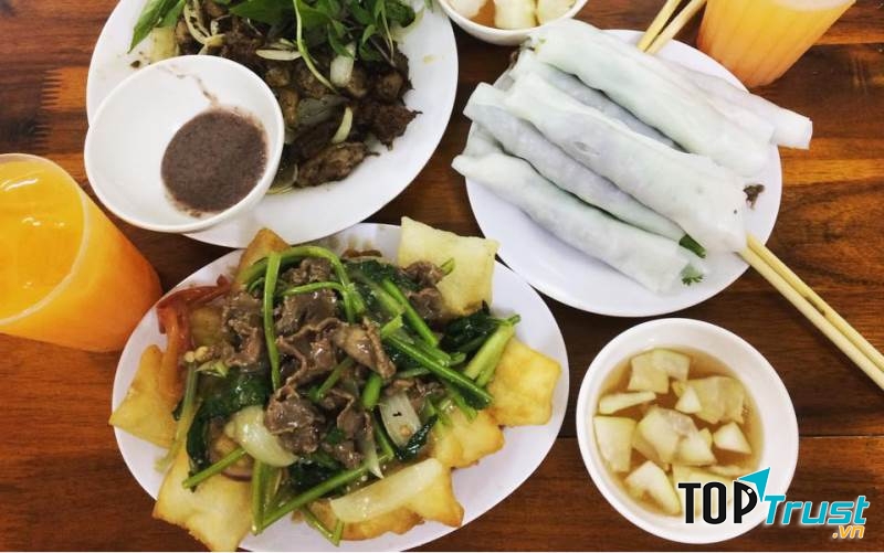 Phở Cuốn Hường Mai - 25 Ngũ Xã