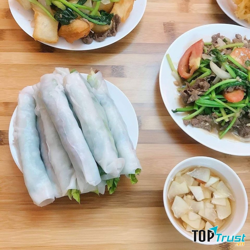 Phở cuốn Hương Mai
