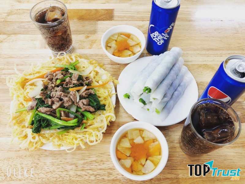 Phở Cuốn Ngũ Xã - 233 Tô Hiệu