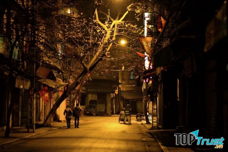 Đêm mùa đông ở Hà Nội