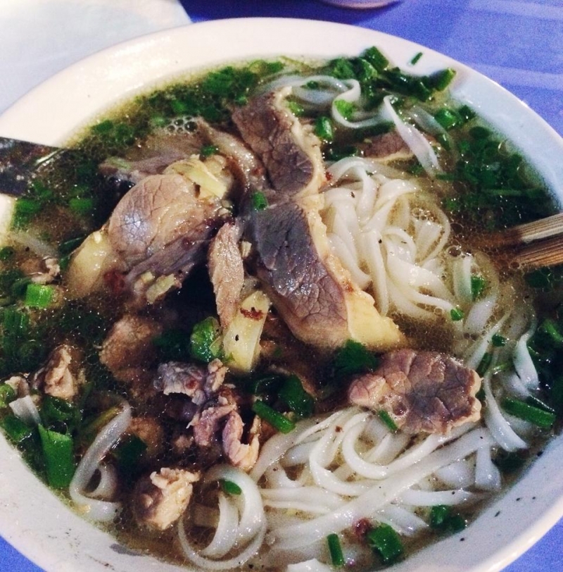 Phở gánh Hàng Chiếu