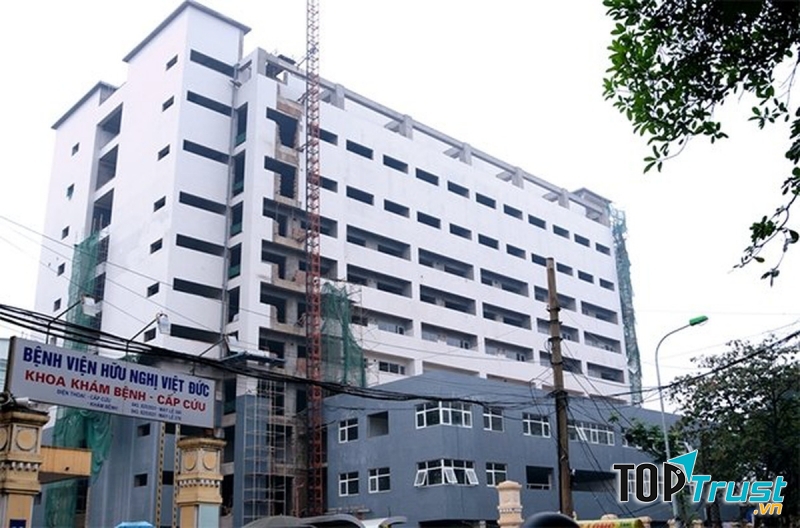 Bệnh viện Việt Đức nơi bác sĩ Hà công tác