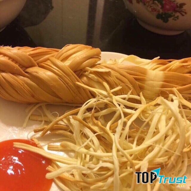 Phô mai sợi hun khói Caucasus