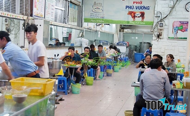 Cơ sở của phở Phú Vương