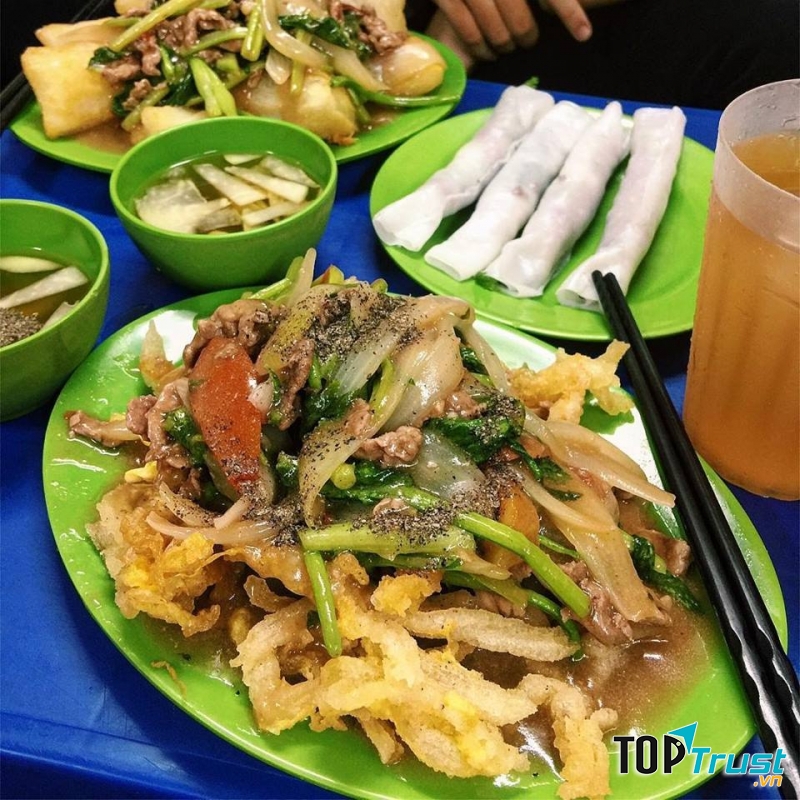 Phở xào Hưng Bền – 33 Ngũ Xã