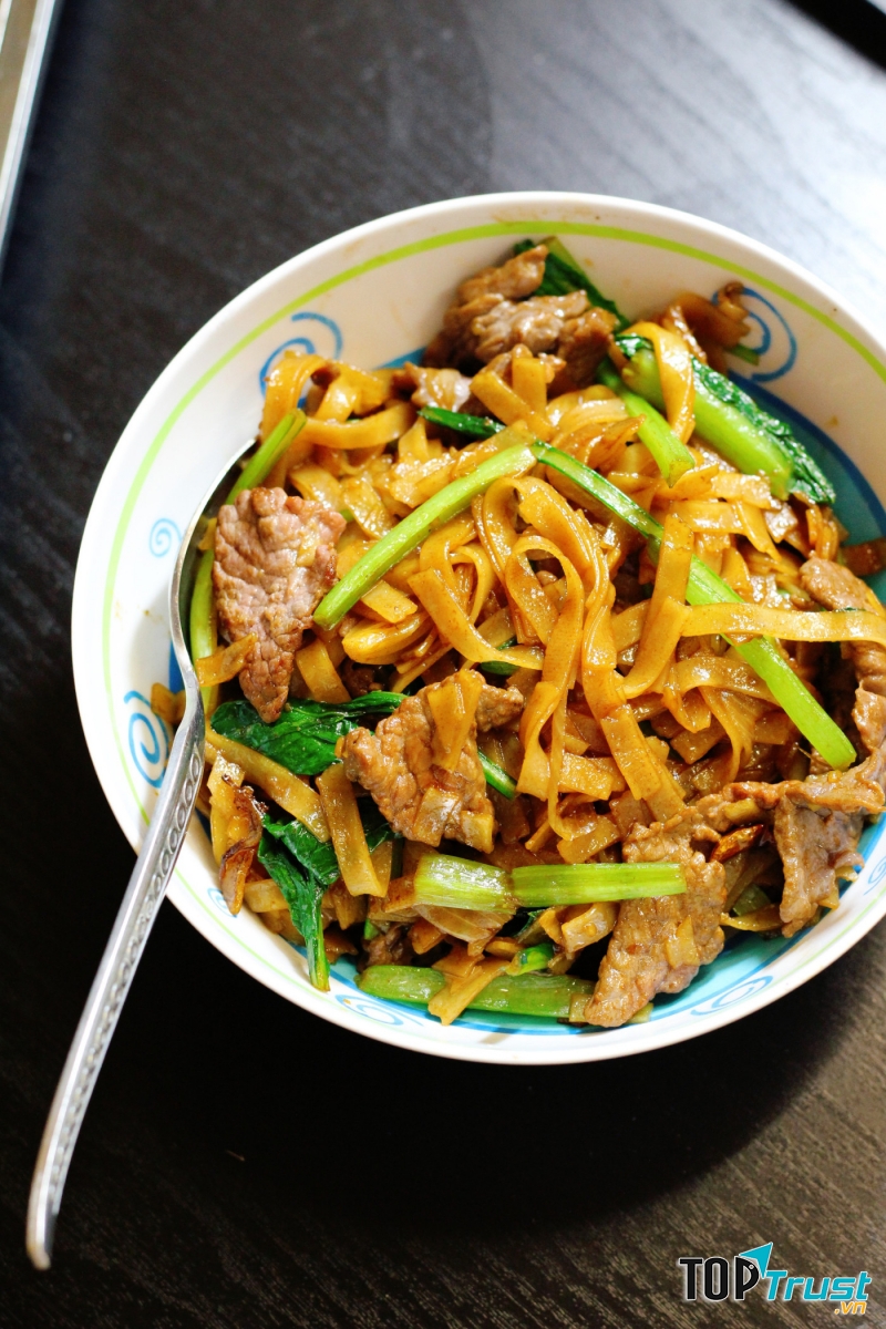 Sợi phở dai, giòn hấp dẫn