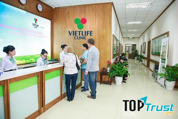 Hình ảnh quầy lễ tân Khoa Sản - Phụ khoa tại phòng khám Đa khoa Vietlife