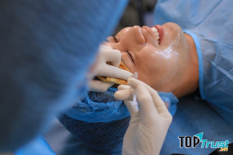 Phòng khám Da liễu - Thẩm mỹ Pensilia