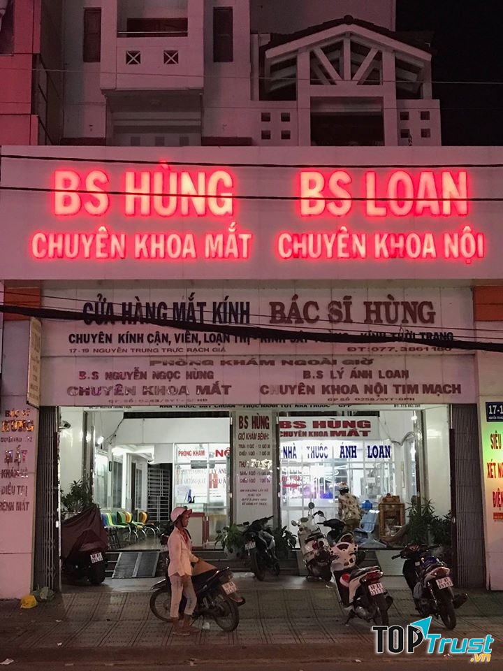 Phòng khám mắt bác sĩ Hùng