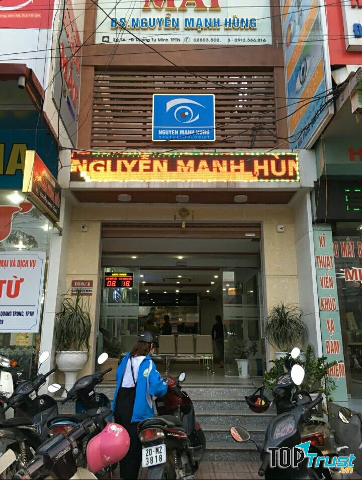 Phòng Khám Mắt Eyes Life - Bs Nguyễn Mạnh Hùng
