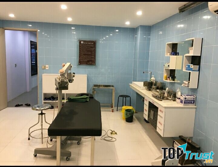 Phòng Khám Mắt Eyes Life - Bs Nguyễn Mạnh Hùng