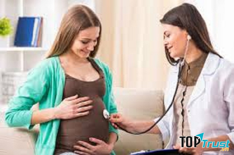 Thăm khám thai kỳ