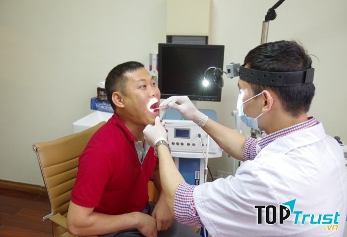 Phòng khám Tai mũi họng - ThS.BS. Hoàng Quang Sáng