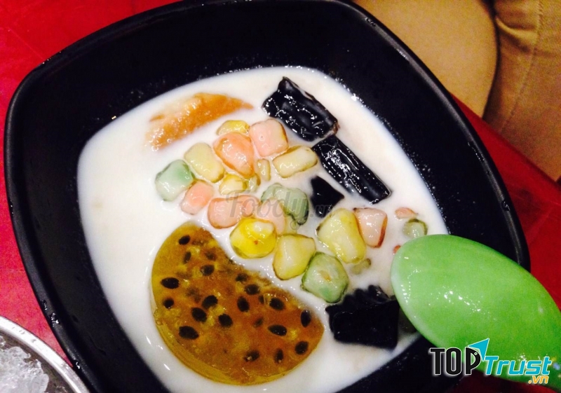 Phong Lan - Coffee, Chè, Ăn Vặt.