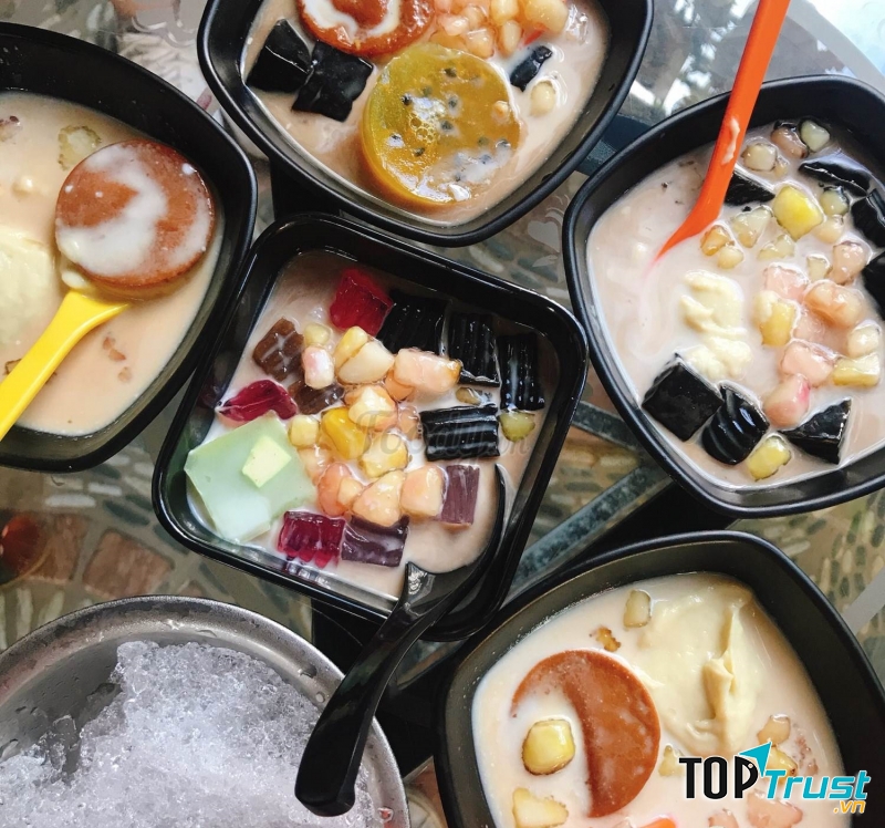 Phong Lan - Coffee, Chè, Ăn Vặt.